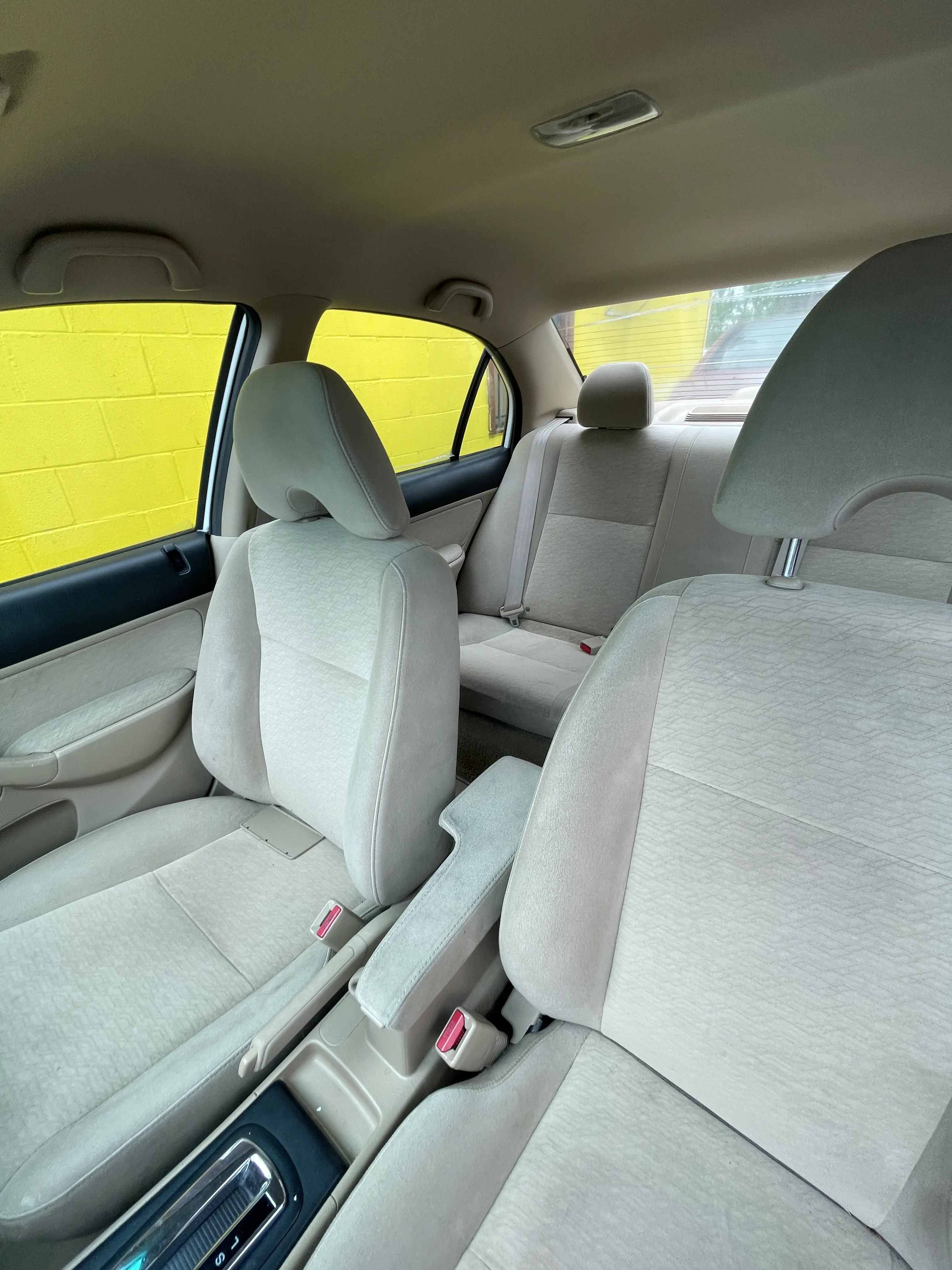 2005 Honda Civic — photo 8 of 10