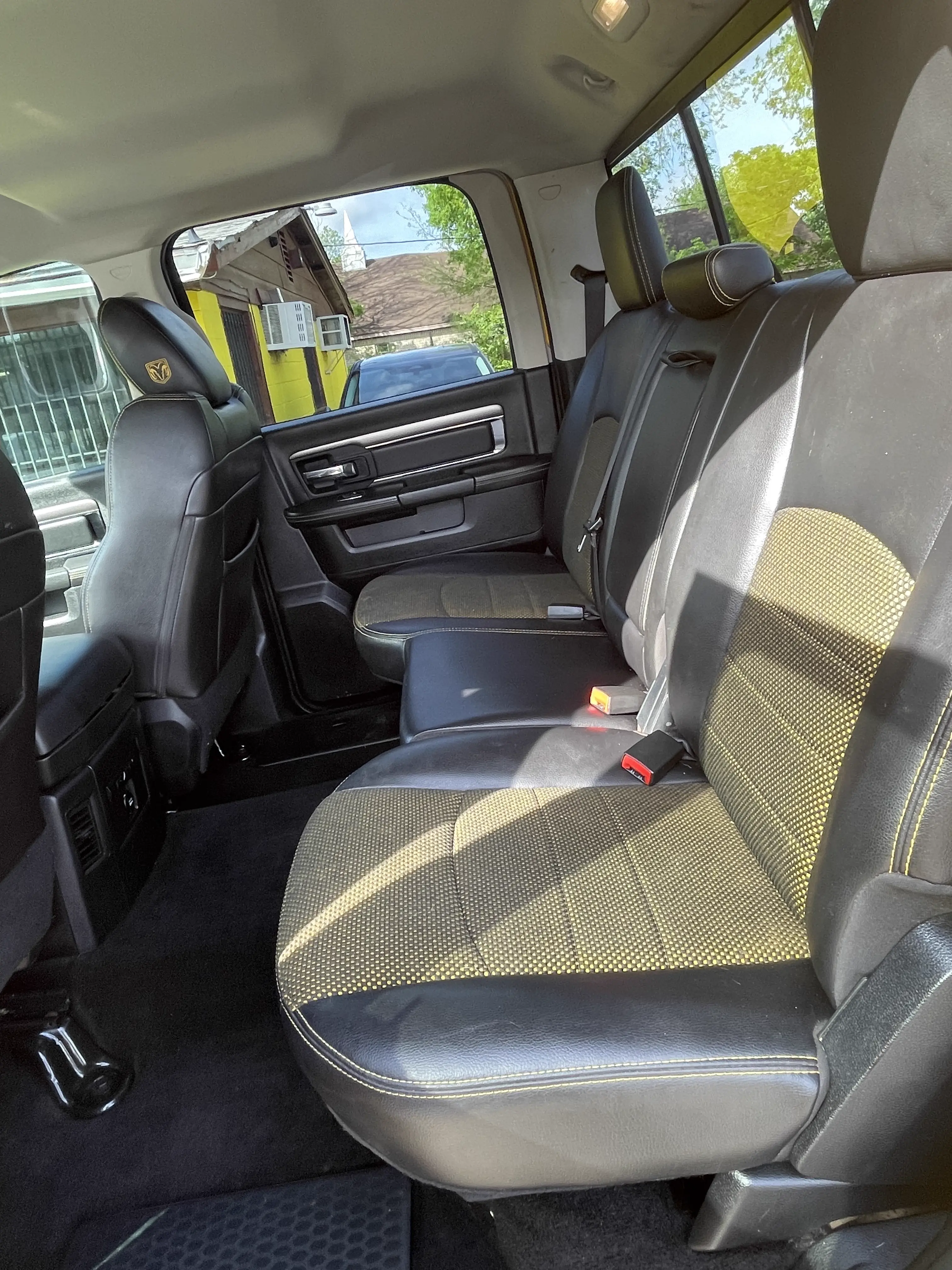 2016 RAM 1500 Sport — photo 4 of 12