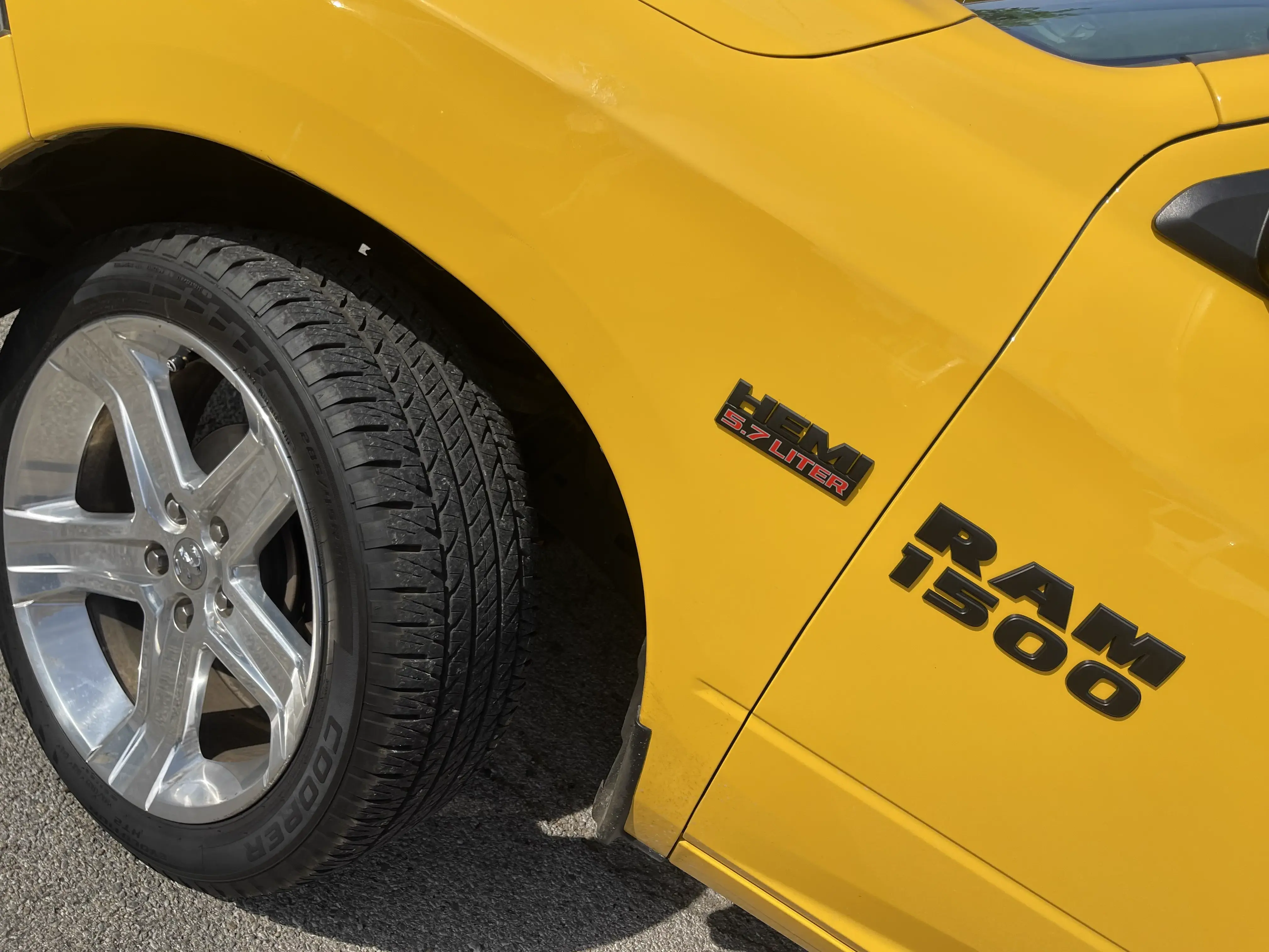 2016 RAM 1500 Sport — photo 12 of 12