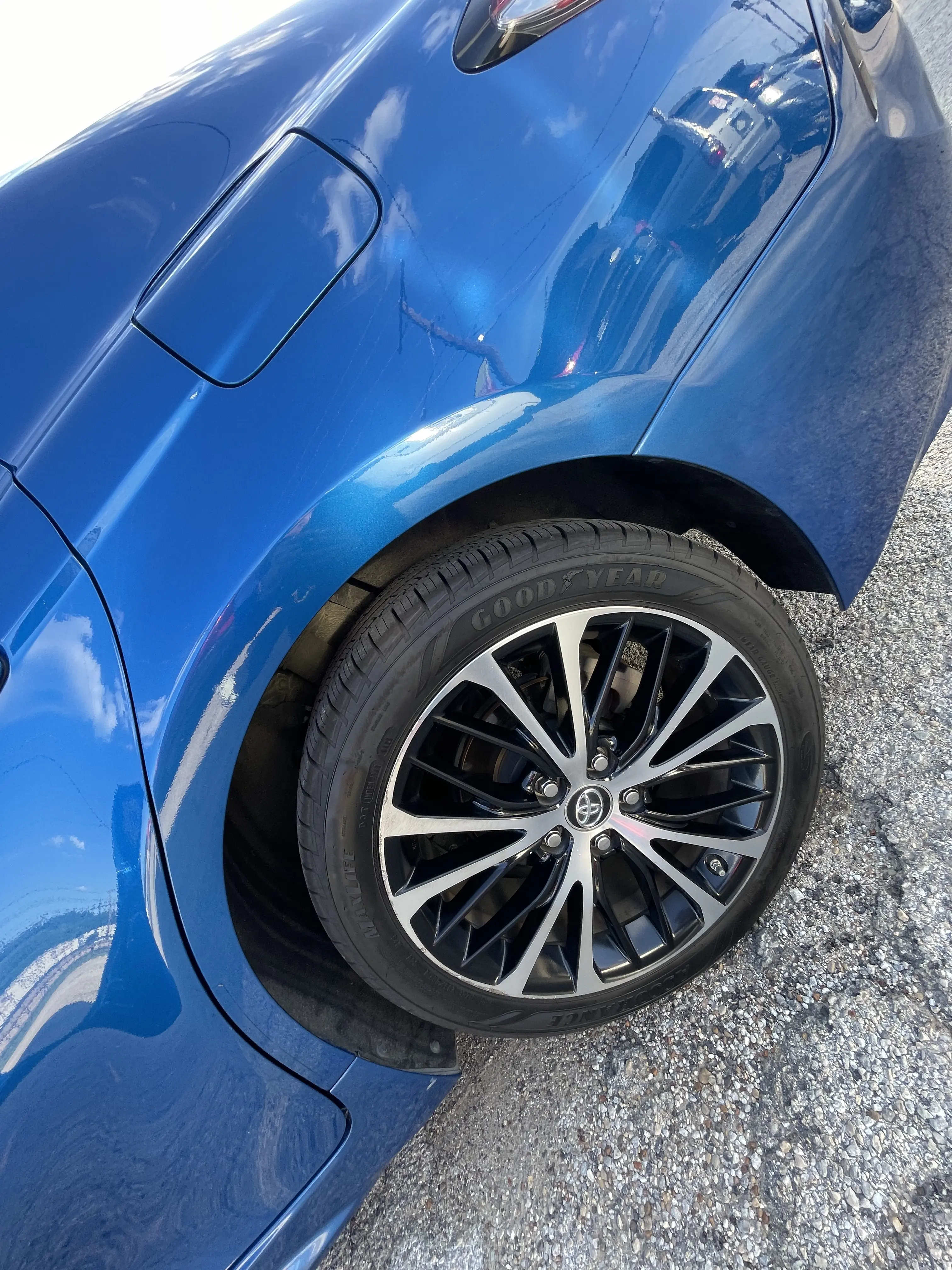 2018 Toyota Camry — photo 9 of 9